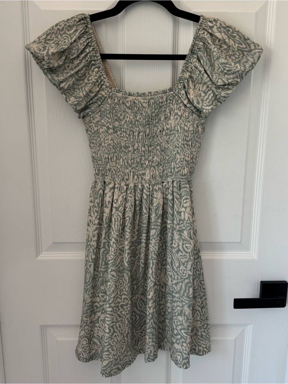 Saltwater Luxe NWT Ashlyn Mini Dress Smocked